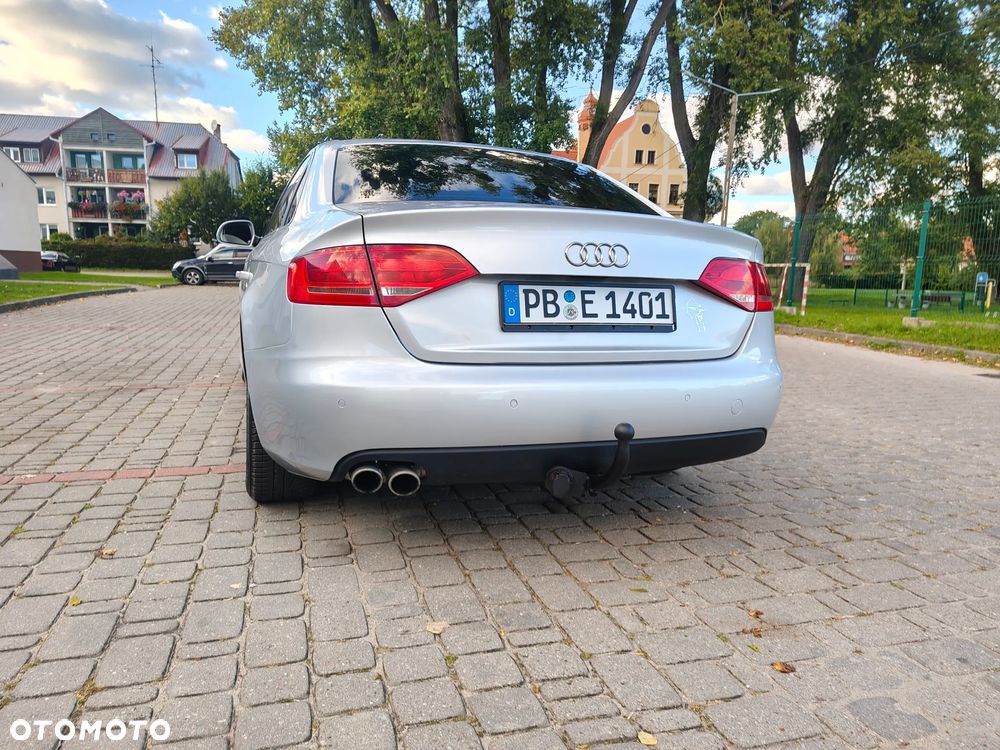 Audi A4 Limousine - 22