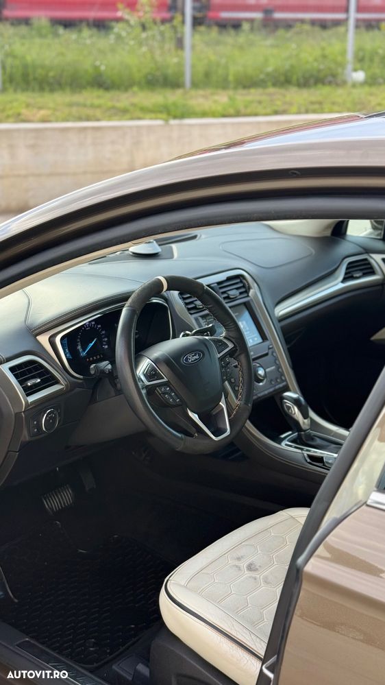 Ford Mondeo 2.0 HEV Vignale - 6
