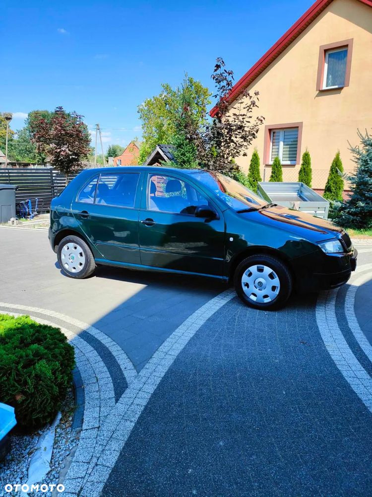 Skoda Fabia 1.4 16V Ambiente - 10