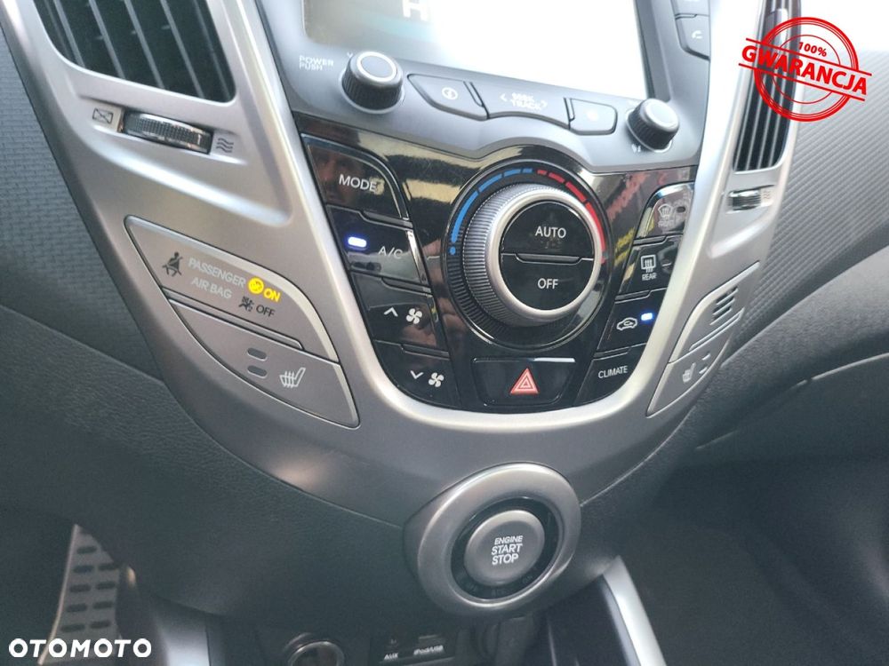 Hyundai Veloster - 38