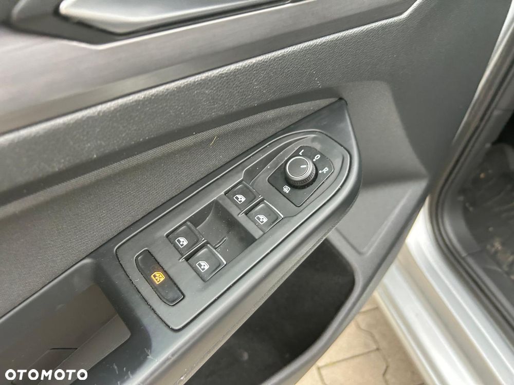 Volkswagen Golf 1.5 TSI ACT OPF DSG Comfortline - 37