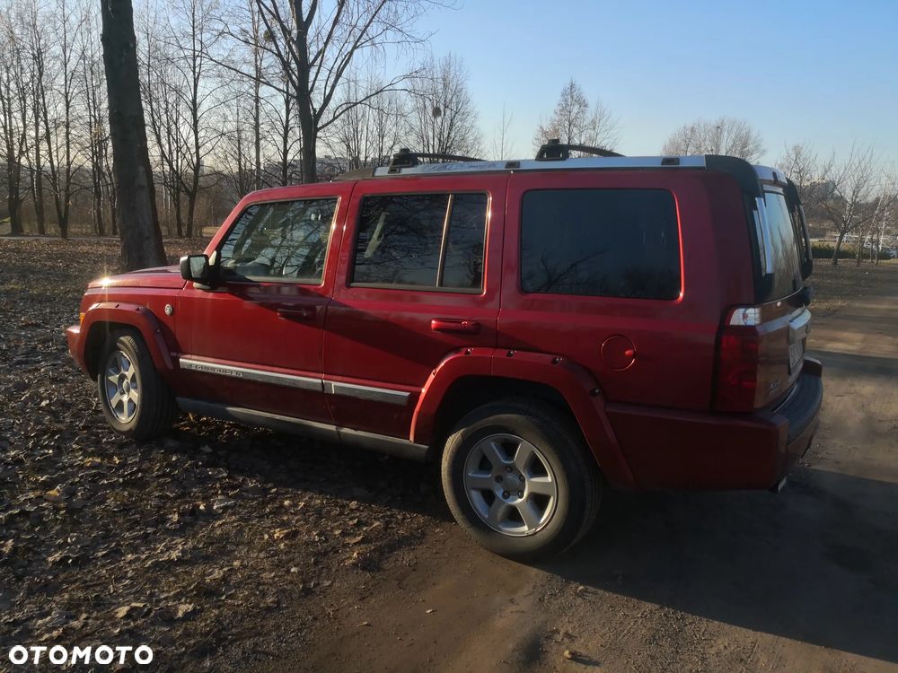 Jeep Commander 4.7 Automatik - 4
