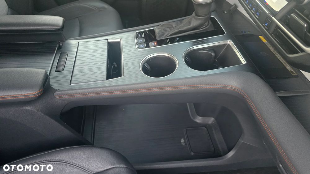 Toyota Sienna - 18