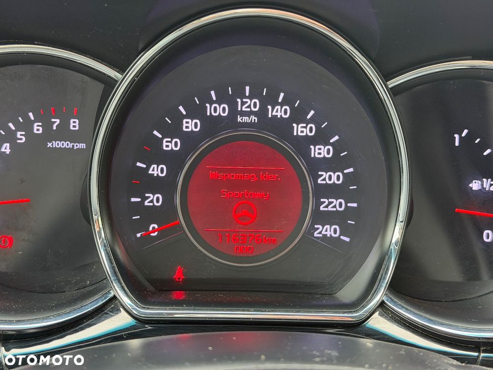 Kia Ceed 1.6 GDI ISG Dream-Team Edition - 39