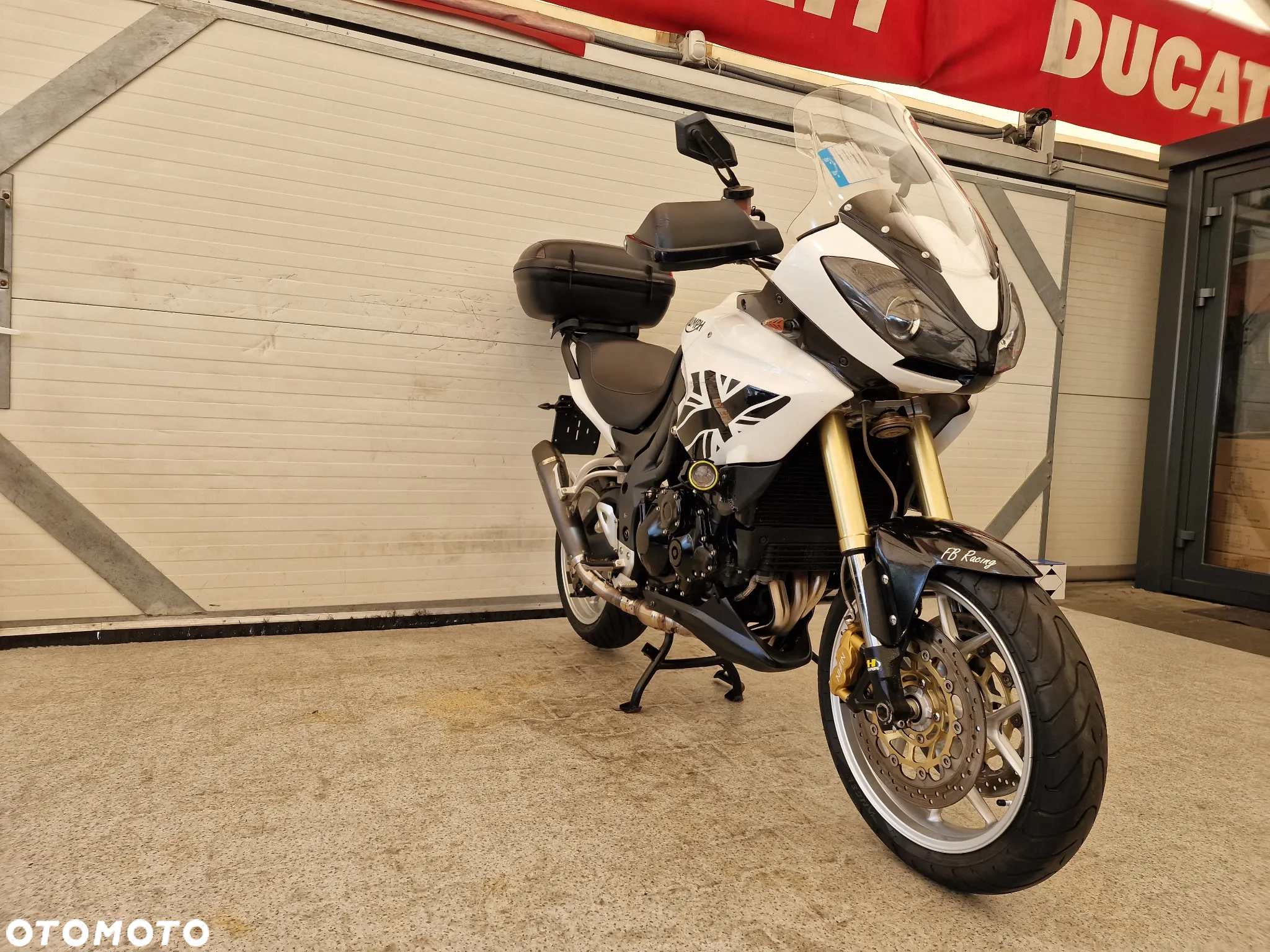 Triumph Tiger - 6