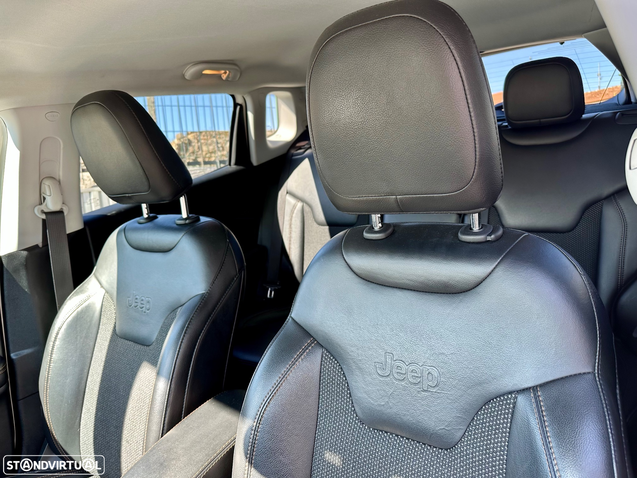 Jeep Compass 1.6 M-Jet Limited - 23