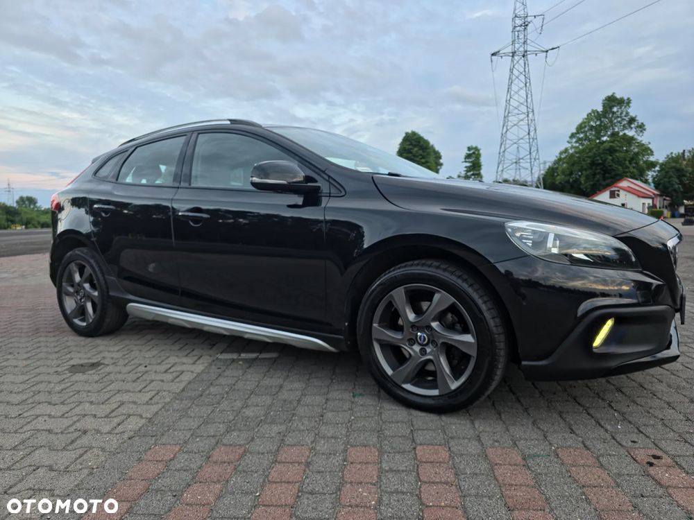 Volvo V40 D2 Momentum - 35