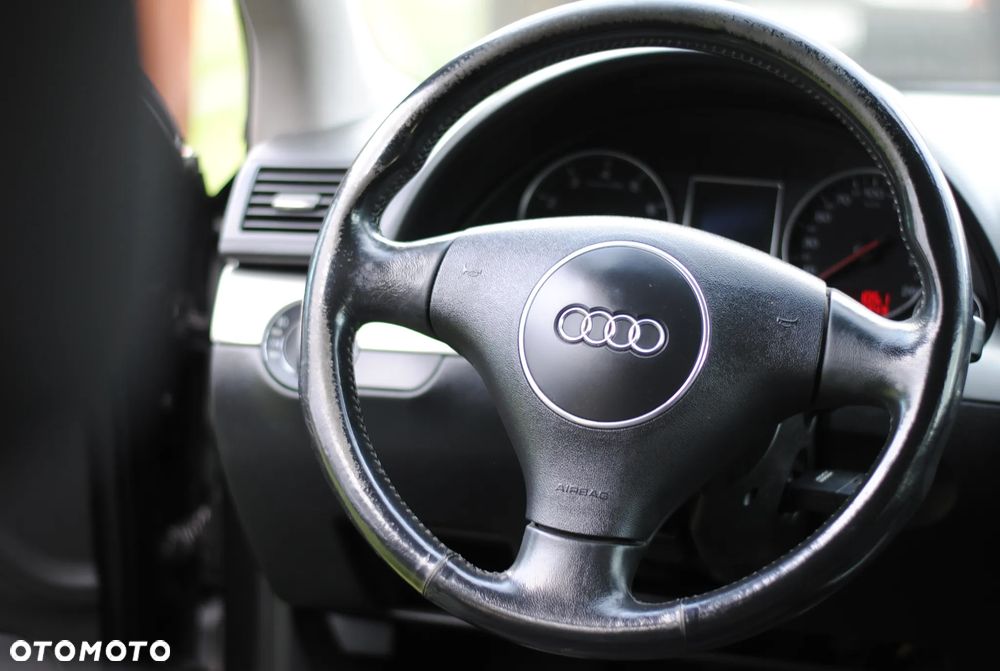 Audi A4 Avant 1.8T - 14