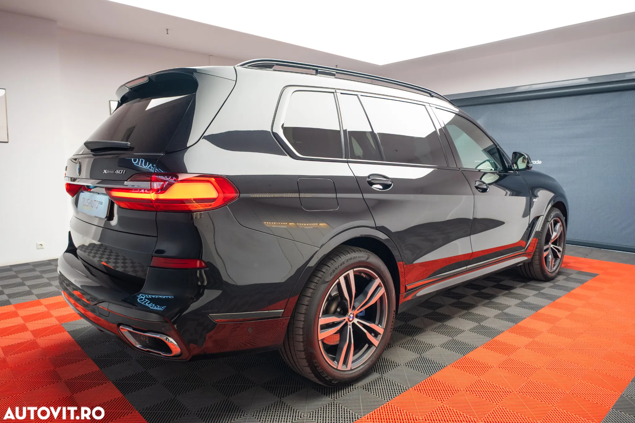 BMW X7 xDrive40i - 7