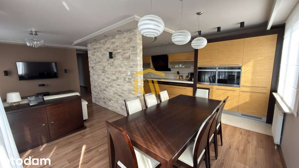 Apartament w centrum miasta 3 lub 4 pokoje garaż!!