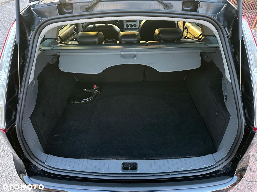 Ford Focus - 16