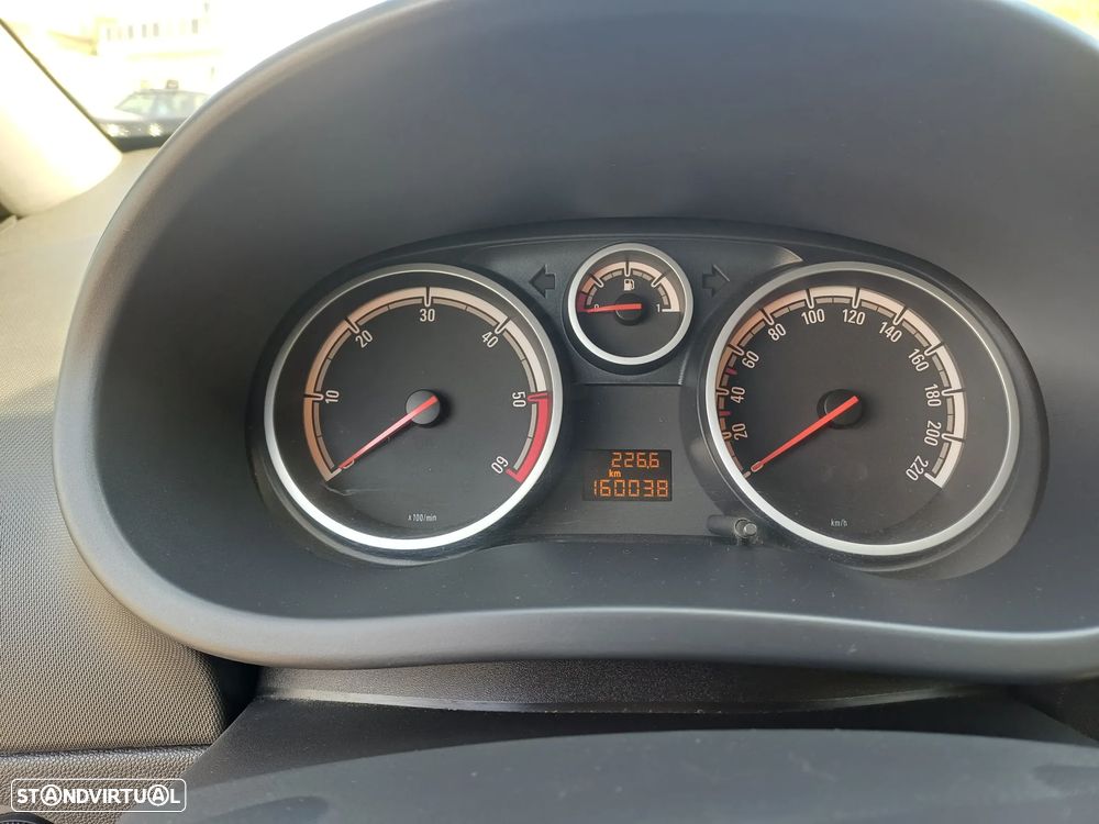 Opel Corsa 1.3 CDTi Enjoy EcoFLEX - 6
