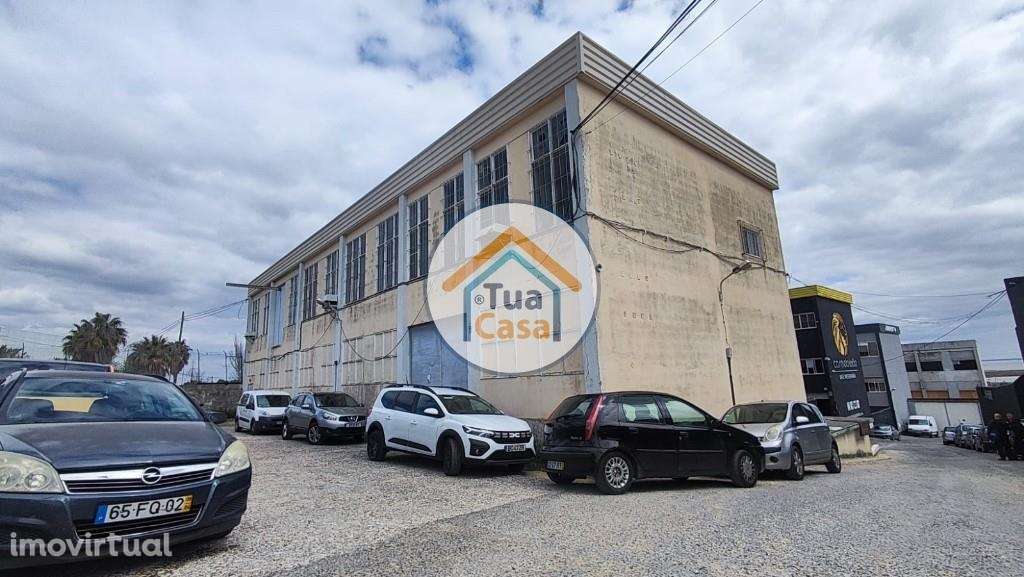 Armazém de 3 Pisos em São João da Talha – Excelente Oportunidade! - Grande imagem: 2/20