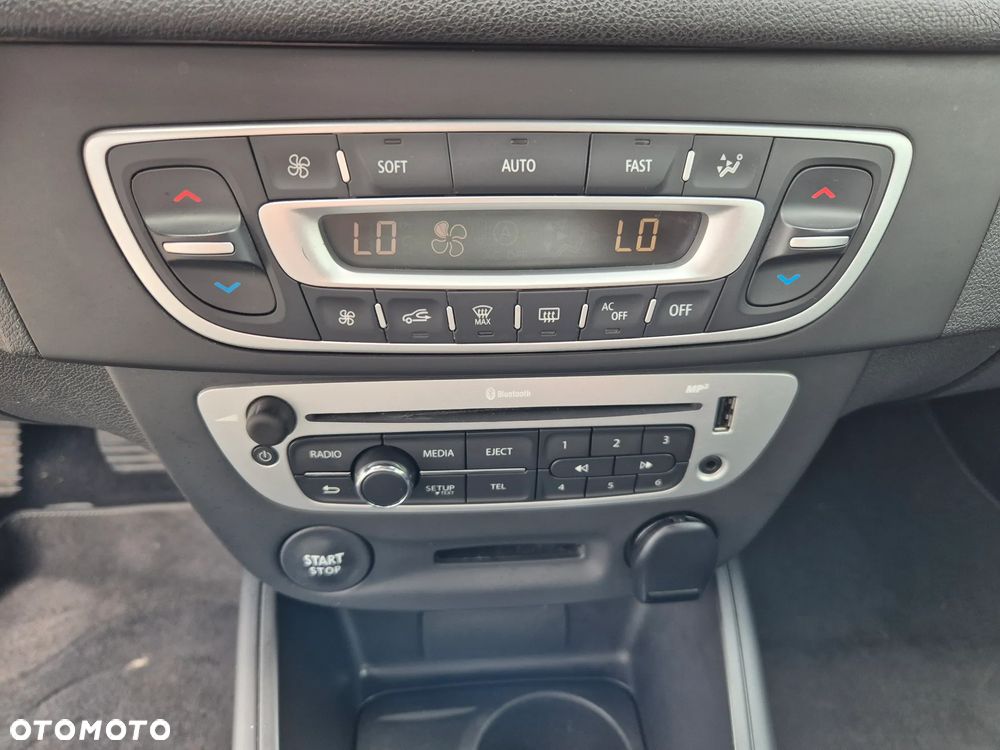 Renault Megane ENERGY TCe 130 LIMITED - 37