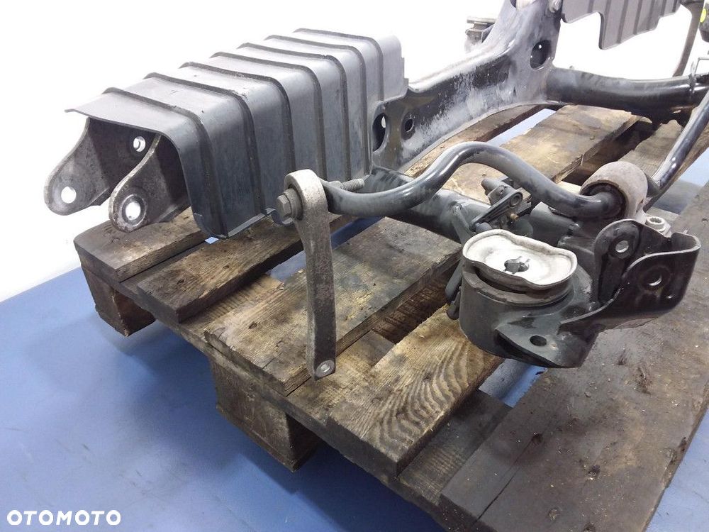 AUDI A4 B9 AVANT BELKA ZAWIESZENIA SANKI WÓZEK TYŁ 8W0505235AE - 4