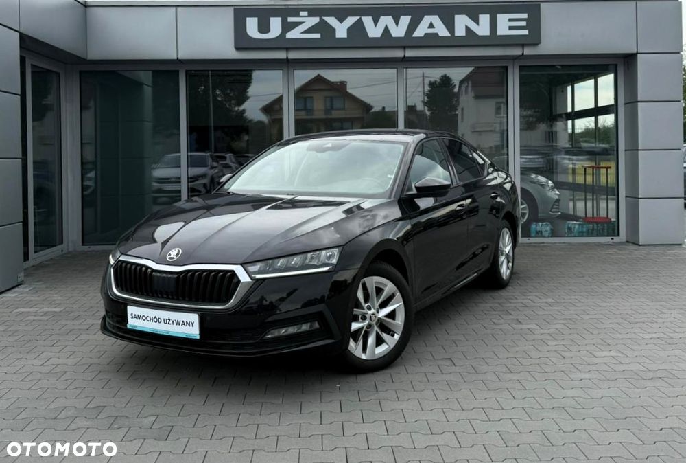 Skoda Octavia 2.0 TDI Ambition DSG - 1