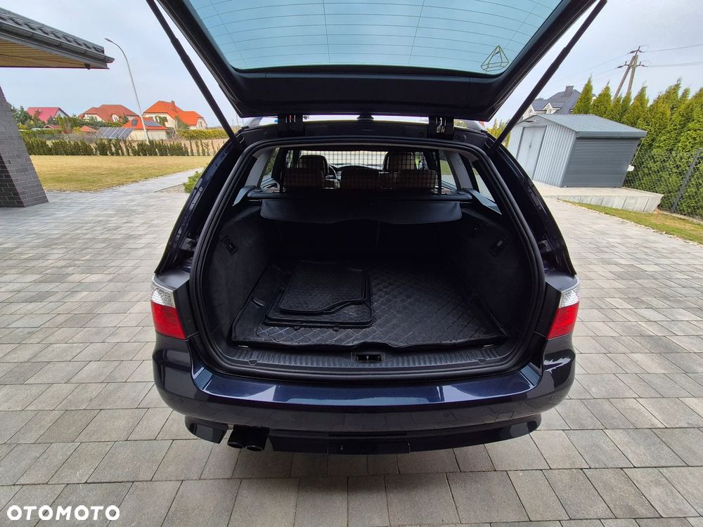 BMW Seria 5 - 34