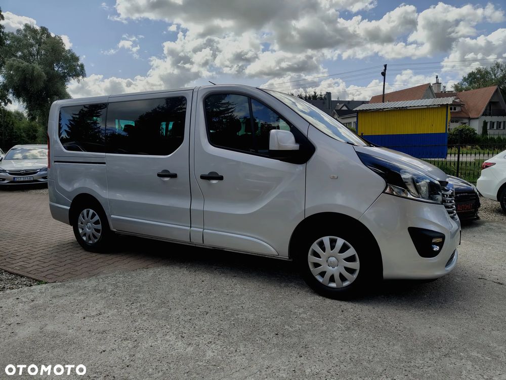 Opel Vivaro - 9