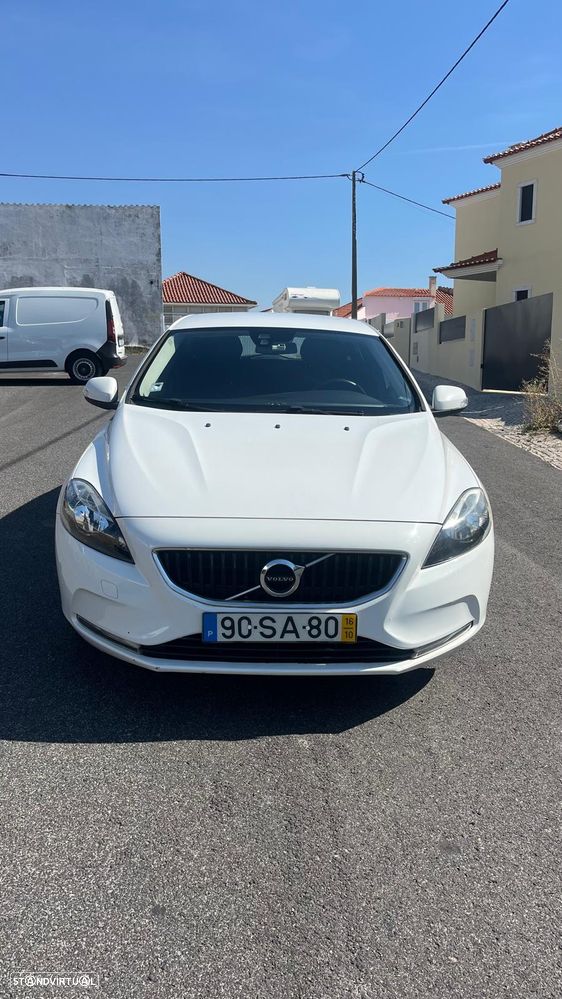 Volvo V40 2.0 D2 Kinetic Eco - 2