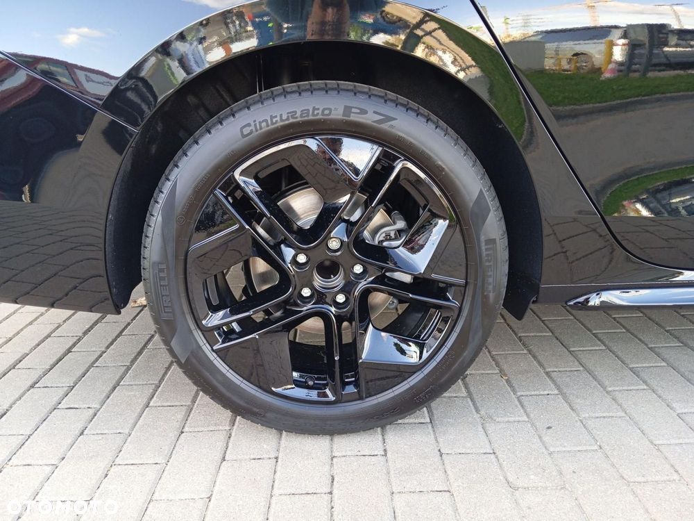 Volkswagen Passat - 20