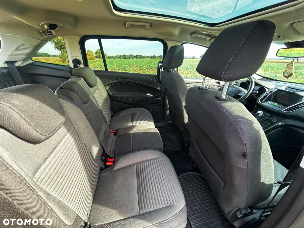Ford Grand C-MAX - 10