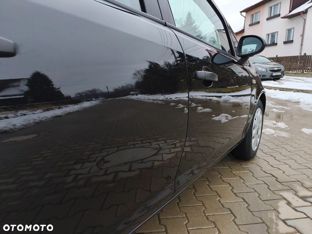 Opel Corsa - 13