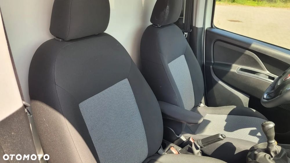 Fiat Doblo - 23