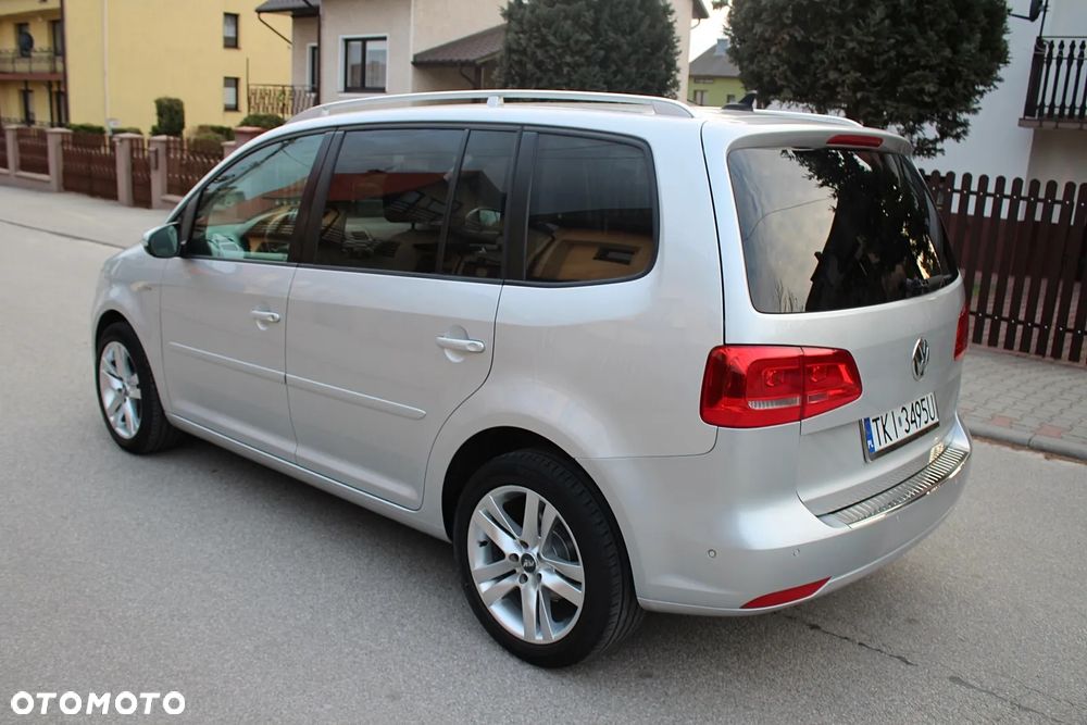 Volkswagen Touran 2.0 TDI DPF Life - 10