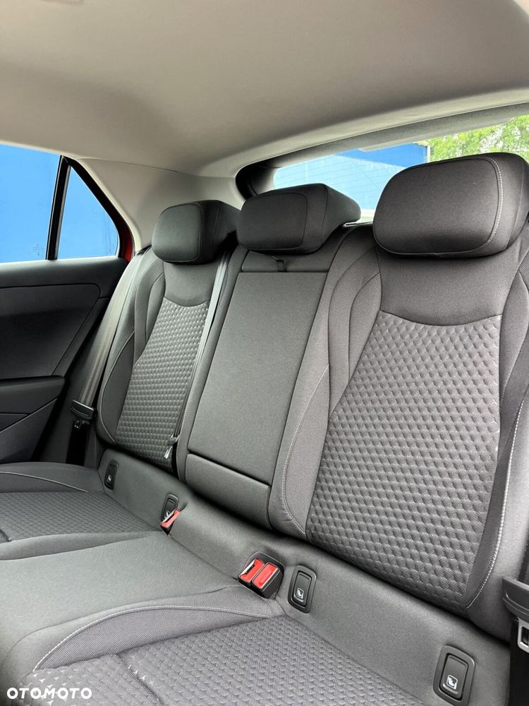 Volkswagen T-Roc 1.5 eTSI Life DSG - 24