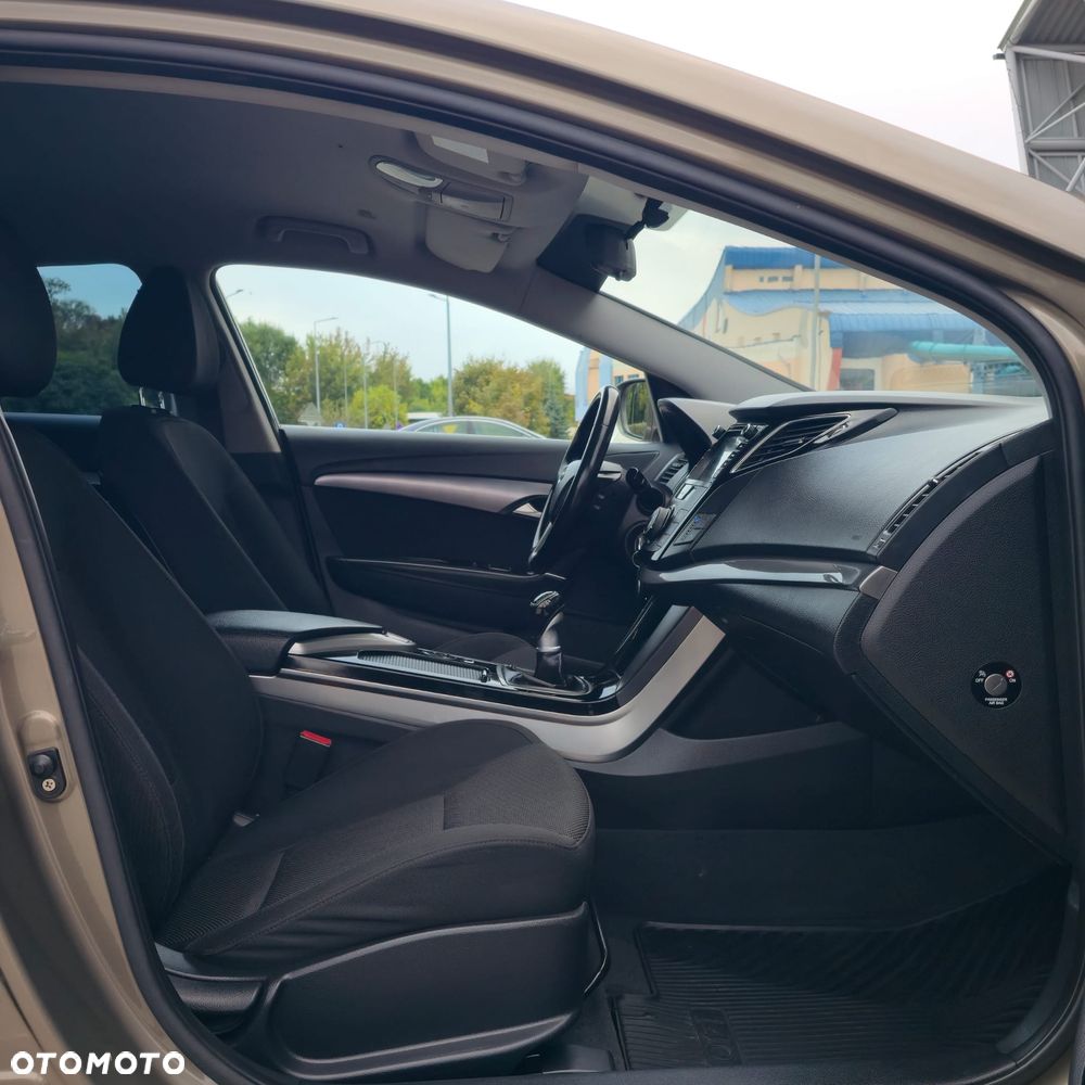 Hyundai i40 Kombi blue 1.6 Space - 26