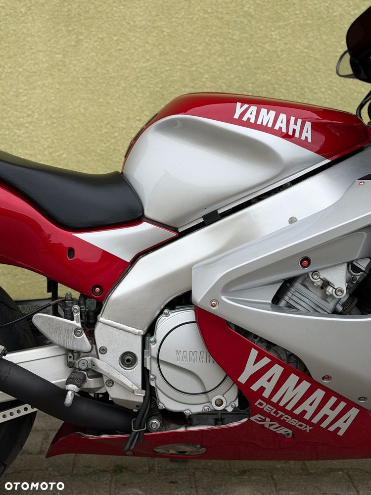 Yamaha Thunderace - 8