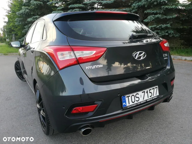 Hyundai i30 1.6 GDI Turbo Luxury - 5