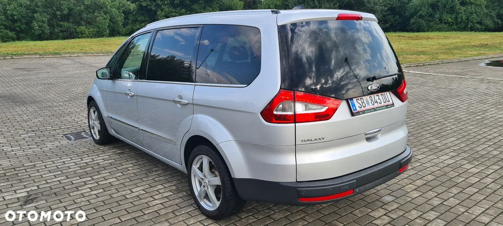 Ford Galaxy 2.0 TDCi Titanium - 3