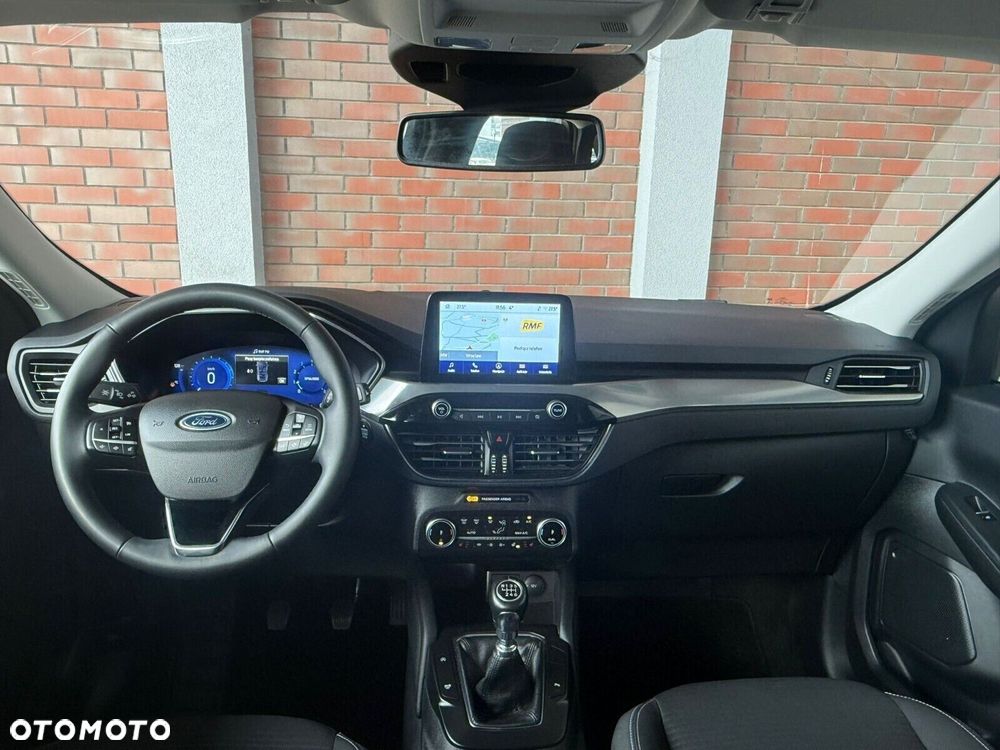 Ford Kuga - 14