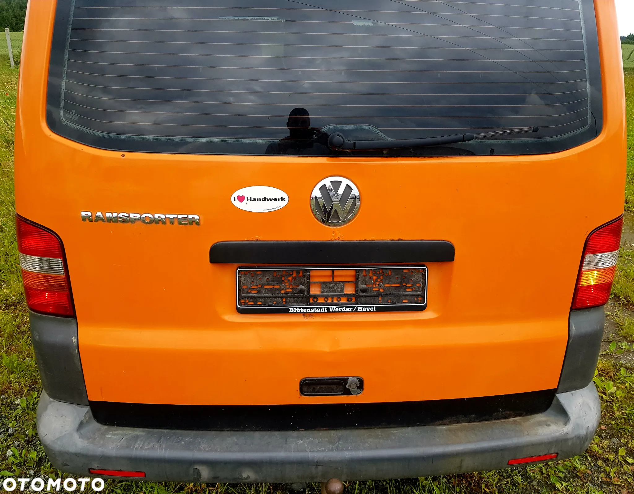 Volkswagen Caravelle - 6
