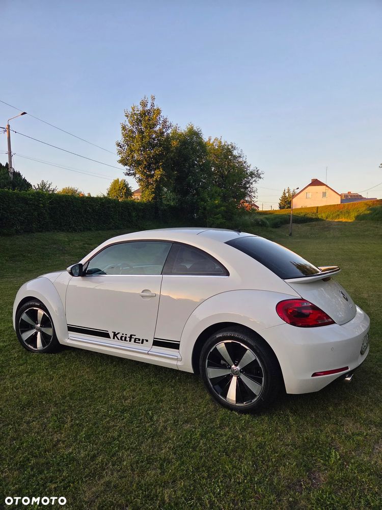 Volkswagen Beetle 1.6 TDI - 2
