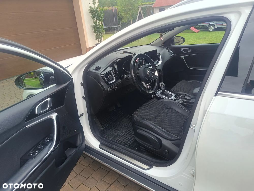 Kia XCeed 1.6 CRDi SCR XL DCT - 20