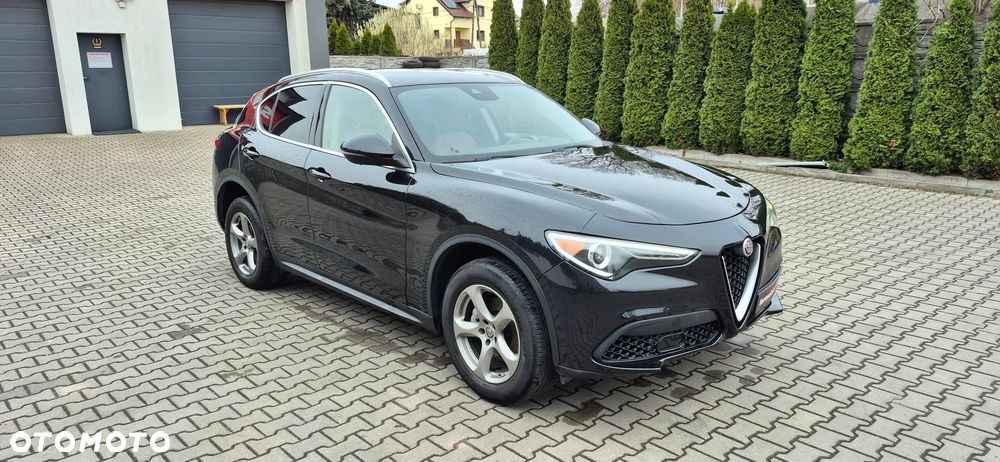 Alfa Romeo Stelvio - 3