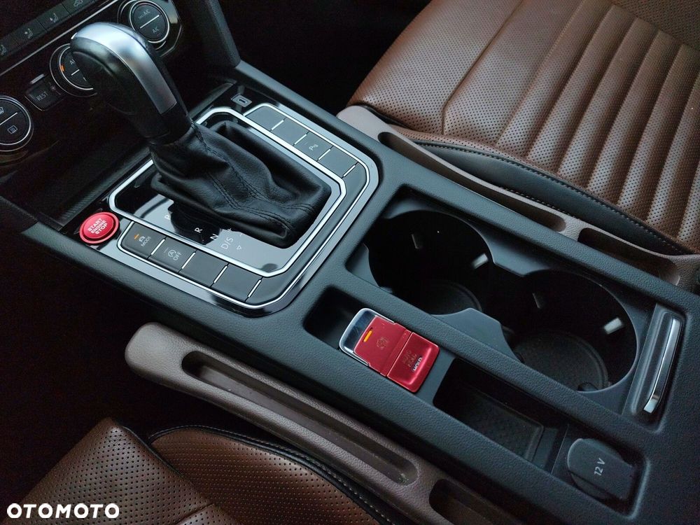 Volkswagen Passat 2.0 TSI Business DSG - 21