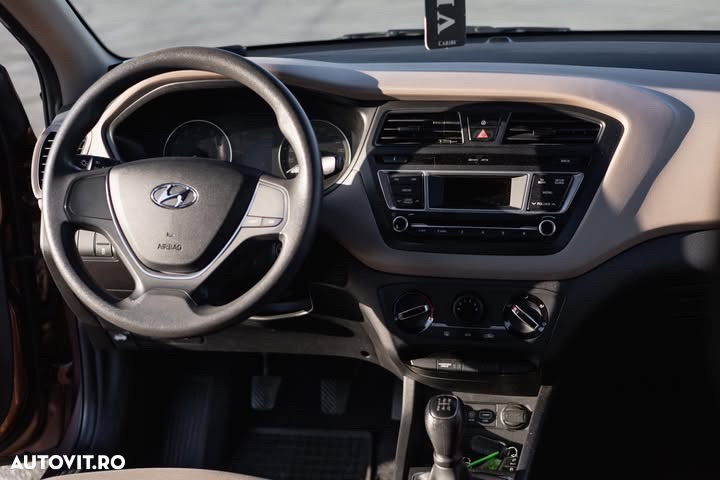 Hyundai i20 - 7