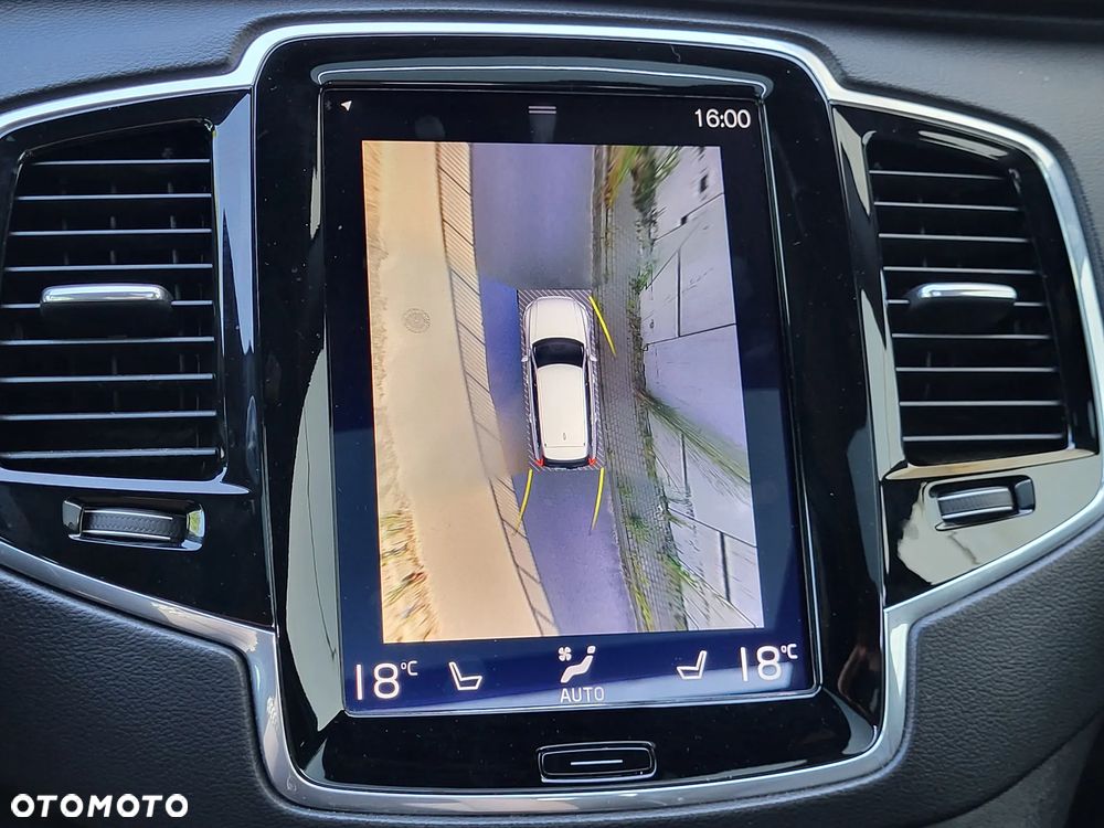 Volvo XC 90 - 17