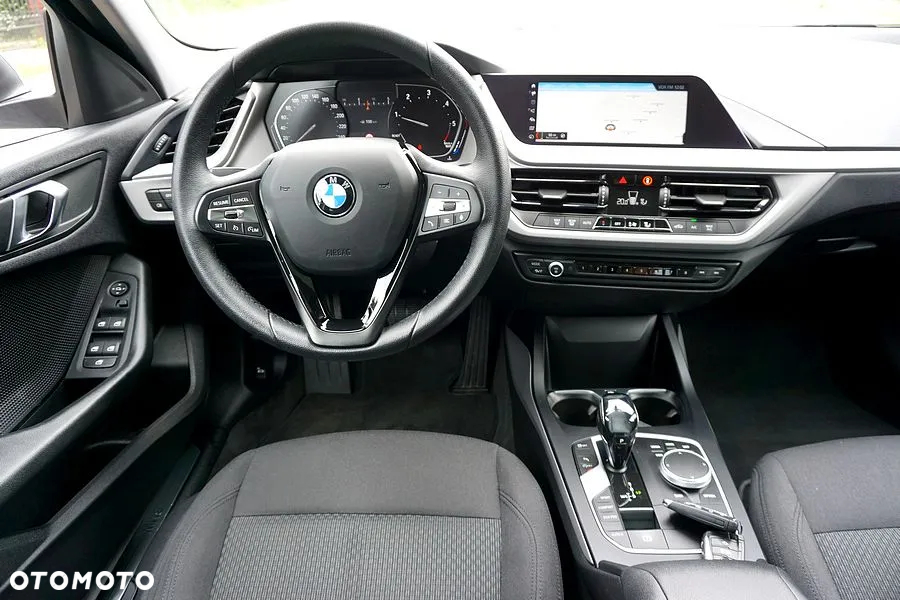 BMW Seria 1 116d ColorVision Edition - 32