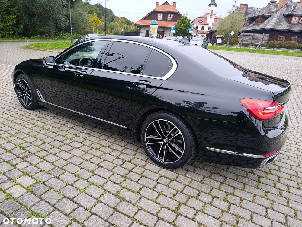 BMW Seria 7 730d xDrive - 11