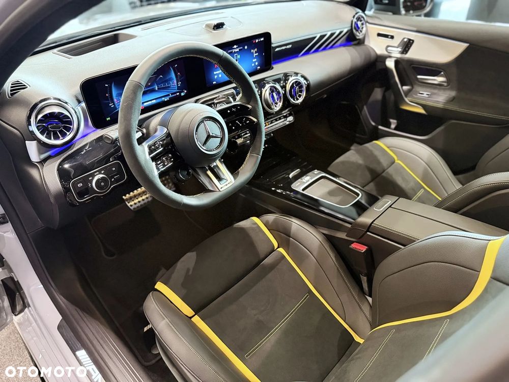 Mercedes-Benz Klasa A 45 S AMG 4-Matic 8G-DCT - 21