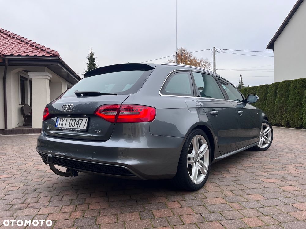 Audi A4 Avant - 32