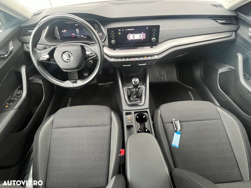 Skoda Octavia 2.0 TDI Ambition - 16