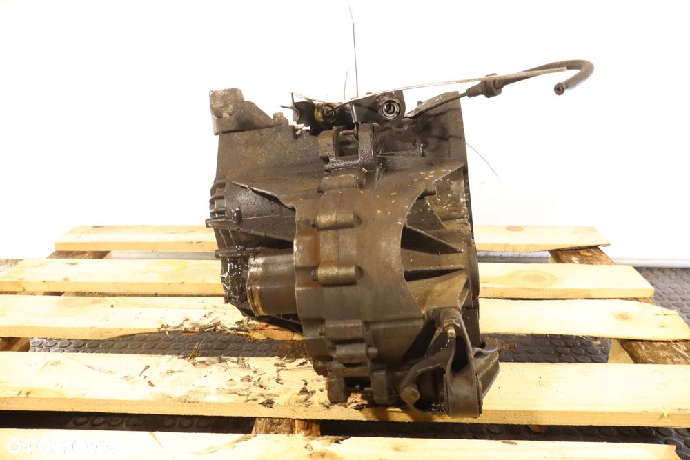 SKRZYNIA BIEGÓW 6 BIEGOWA FOCUS II MK2 2.0TDCI - 4