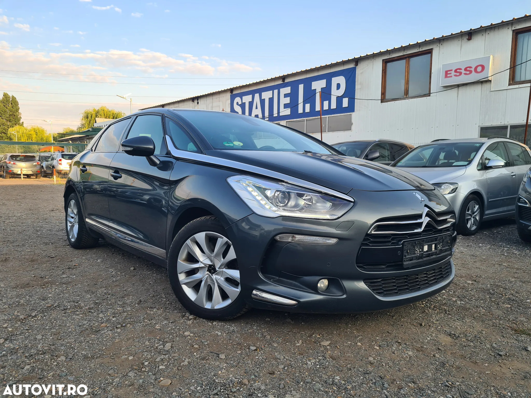 Citroën DS5 BlueHDi 180 Aut. SportChic - 2