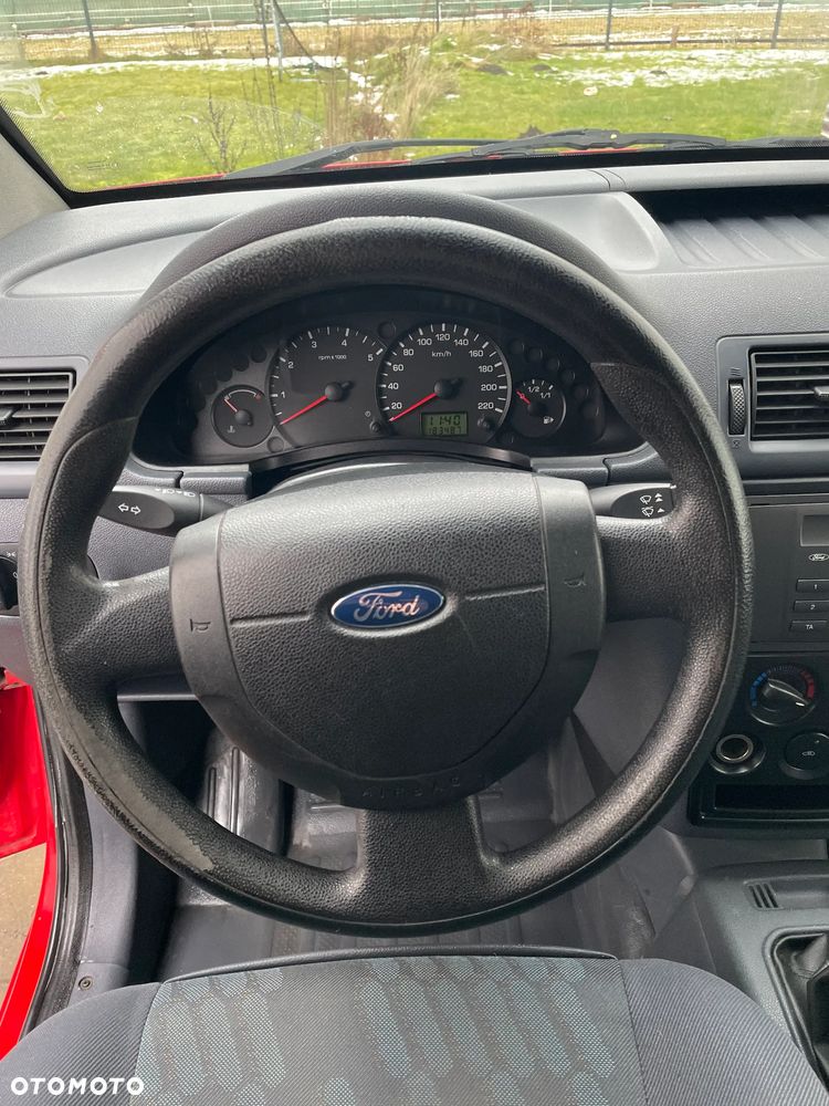 Ford Transit Connect - 11