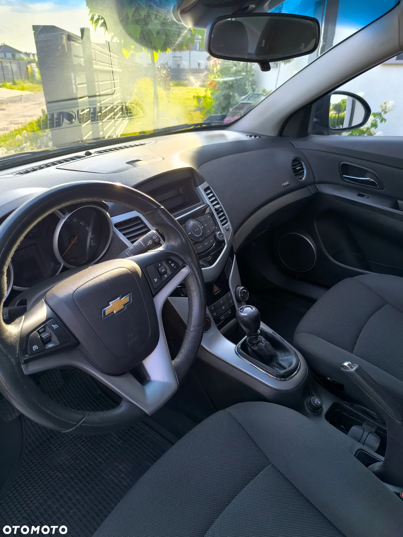 Chevrolet Cruze 1.6 LS - 15